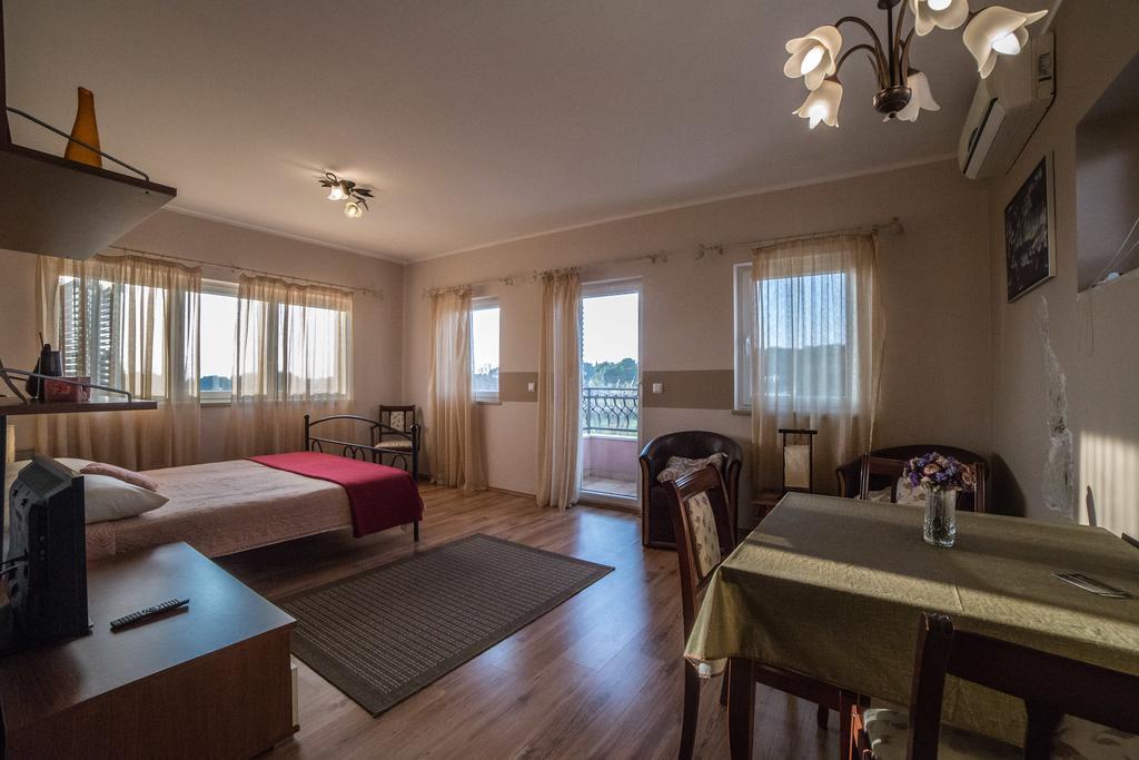 Villa Lugano Rovinj Buitenkant foto